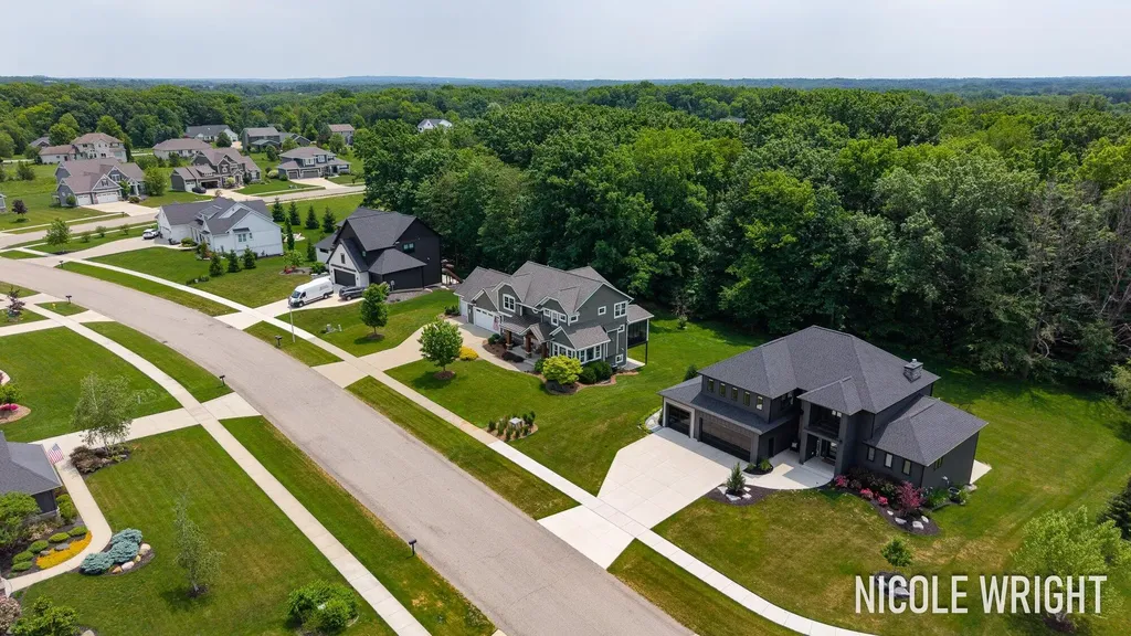600 Stonehill Court Georgetown Charter Township MI 49418