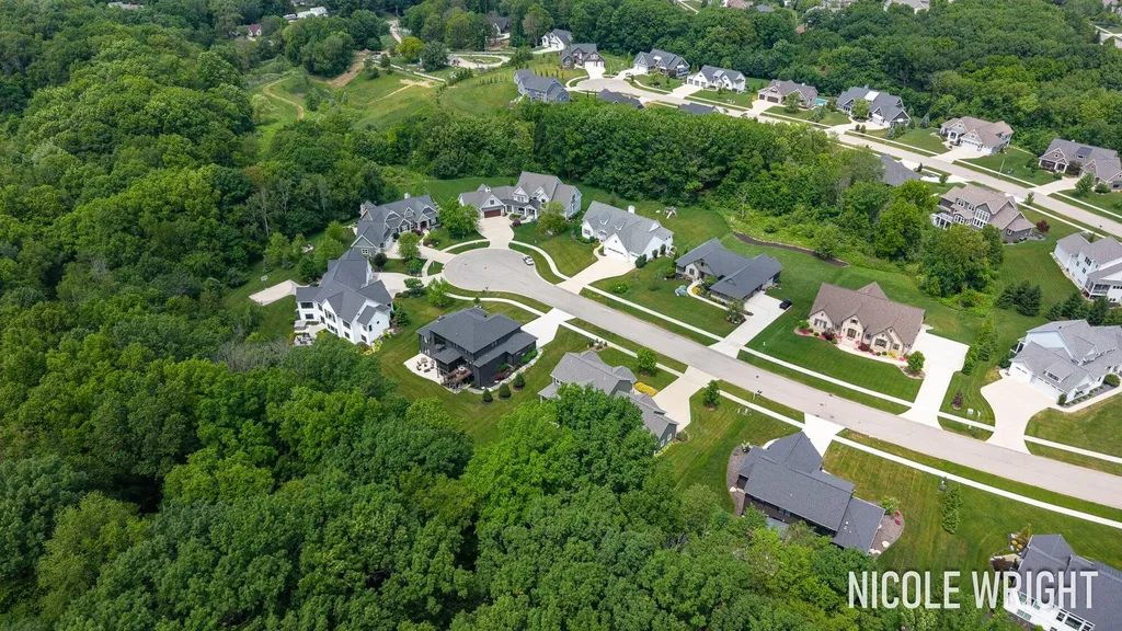 600 Stonehill Court Georgetown Charter Township MI 49418