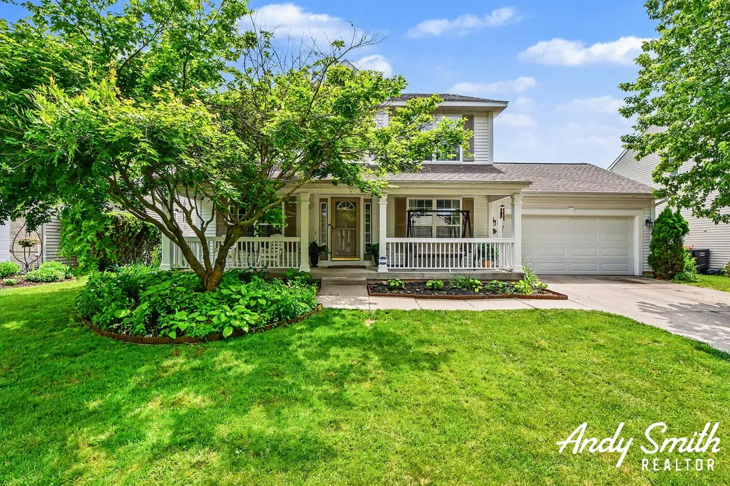 3642 S Falling Leaf Drive SE Kentwood City MI 49512