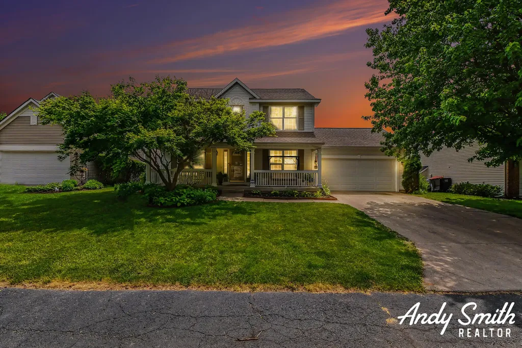 3642 S Falling Leaf Drive SE Kentwood City MI 49512