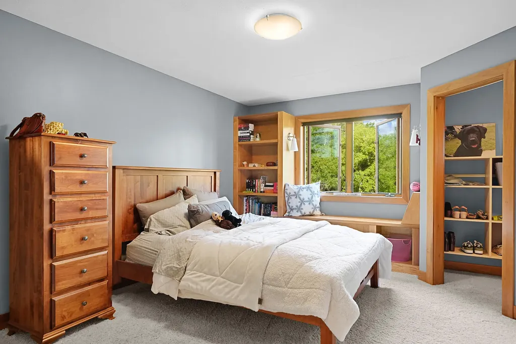 2037 Jennydale Court SE Cascade Charter Township MI 49546