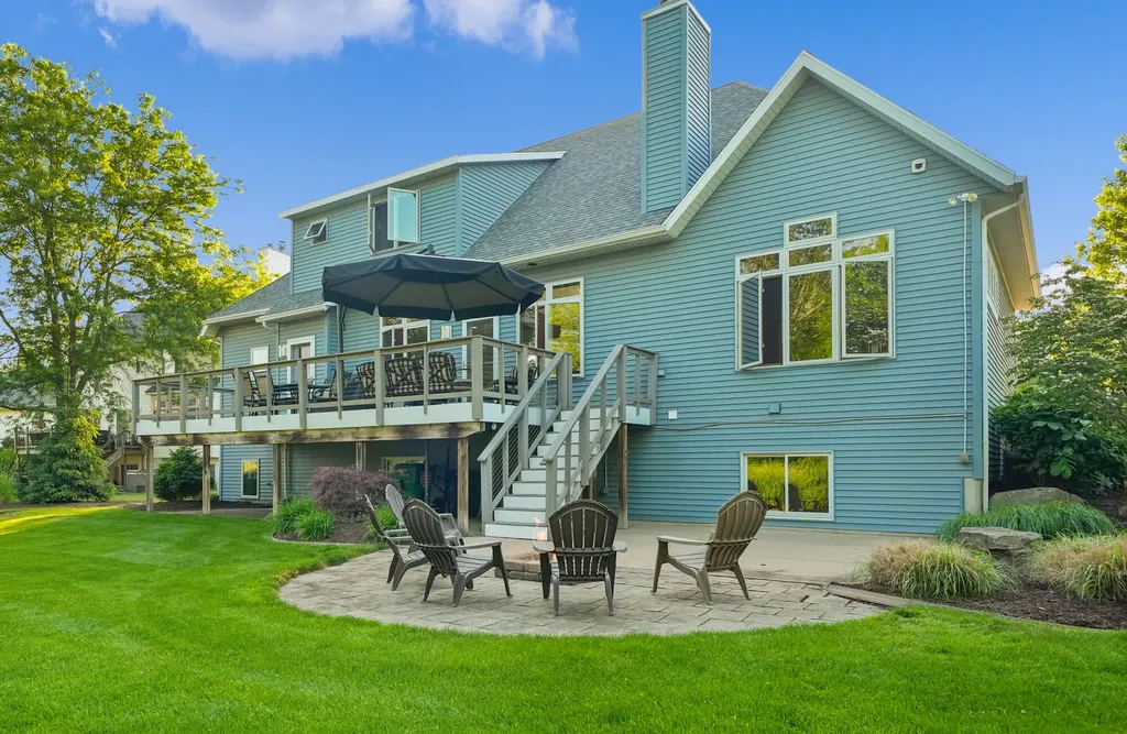 2037 Jennydale Court SE Cascade Charter Township MI 49546