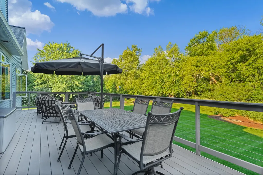 2037 Jennydale Court SE Cascade Charter Township MI 49546