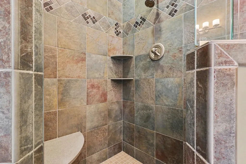 2844 Bunker Hill Drive NW Tallmadge Charter Township MI 49435