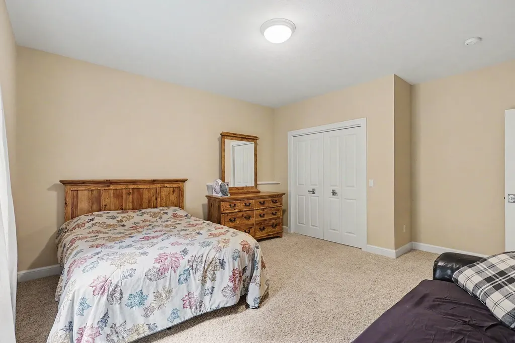 2844 Bunker Hill Drive NW Tallmadge Charter Township MI 49435
