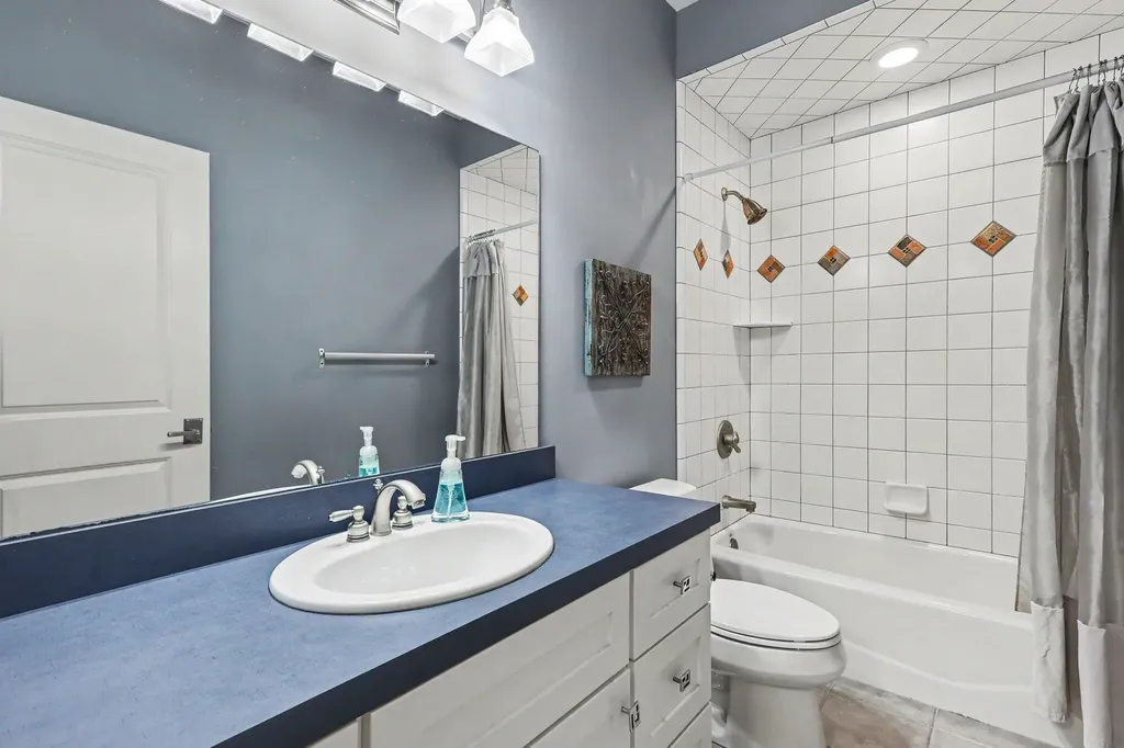 2844 Bunker Hill Drive NW Tallmadge Charter Township MI 49435