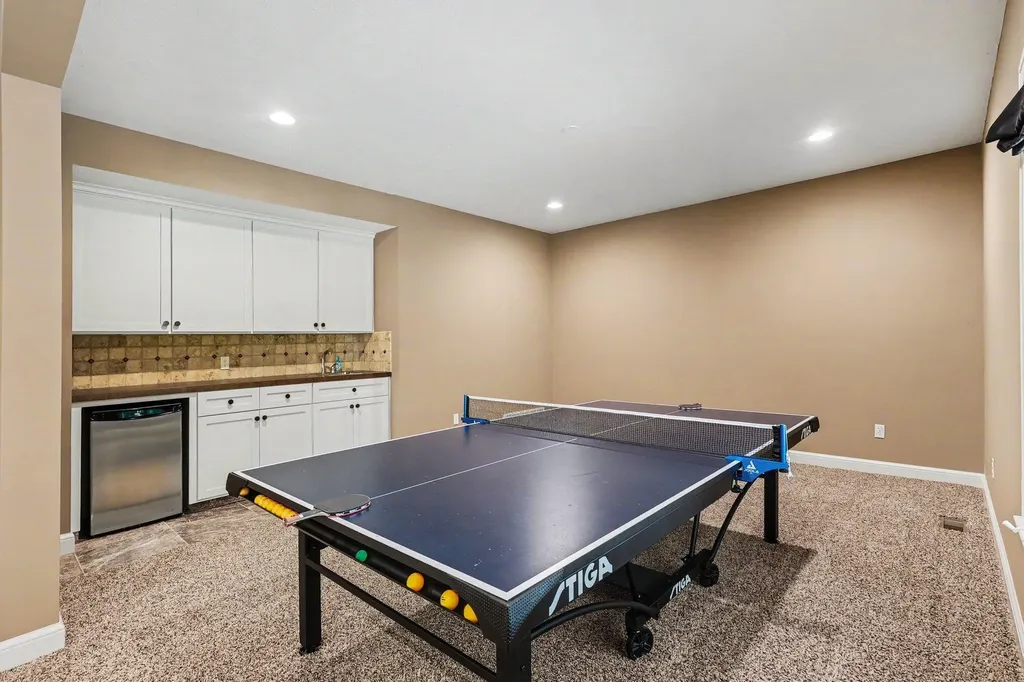 2844 Bunker Hill Drive NW Tallmadge Charter Township MI 49435