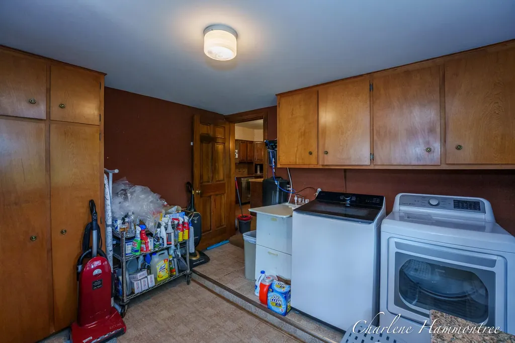 9111 Summit Avenue NE Algoma Township MI 49341