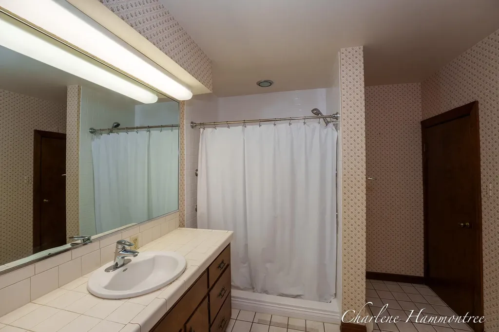 9111 Summit Avenue NE Algoma Township MI 49341