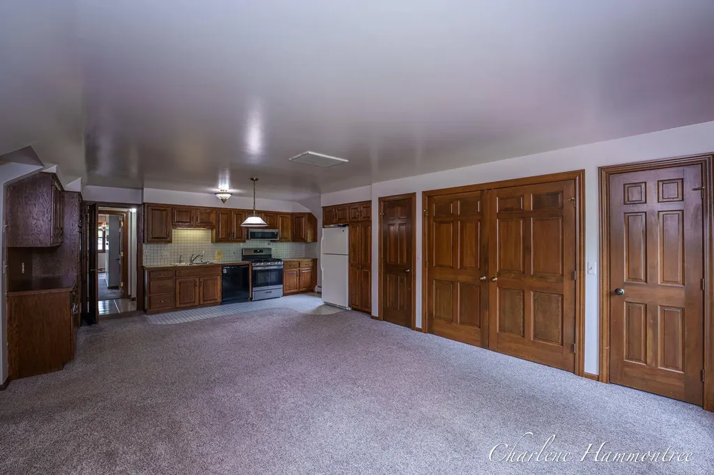 9111 Summit Avenue NE Algoma Township MI 49341