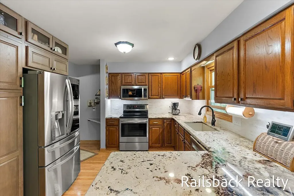 6584 Wahlfield Avenue NW Alpine Township MI 49321