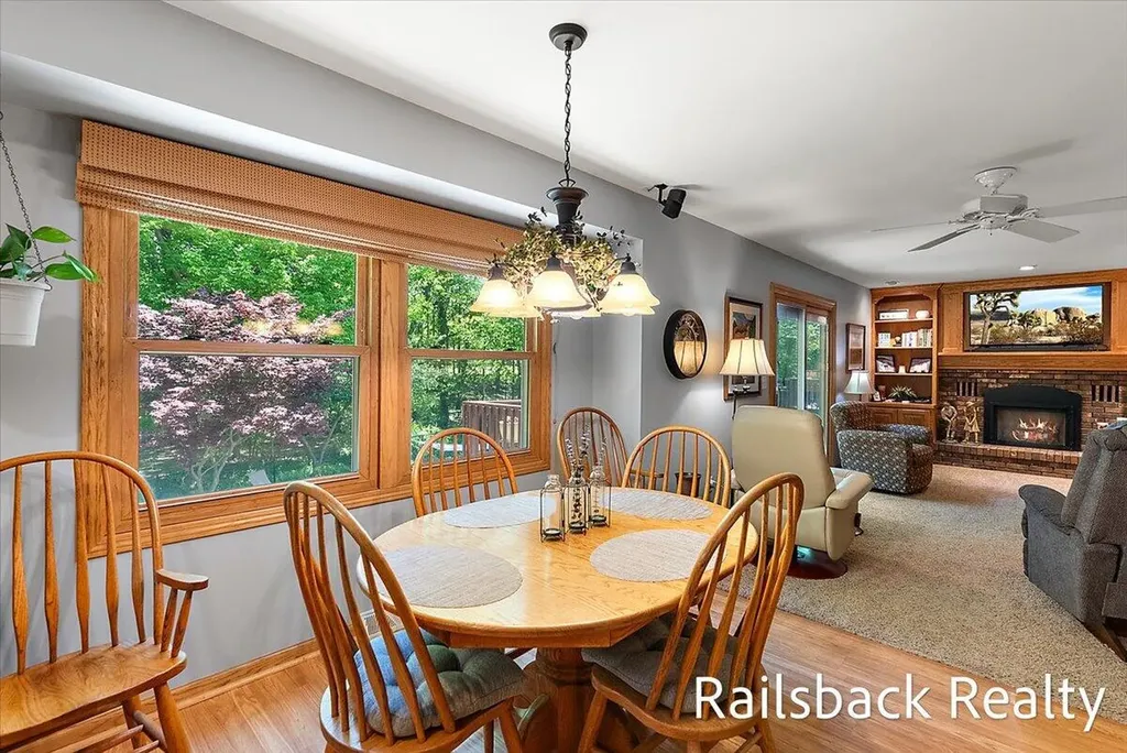 6584 Wahlfield Avenue NW Alpine Township MI 49321