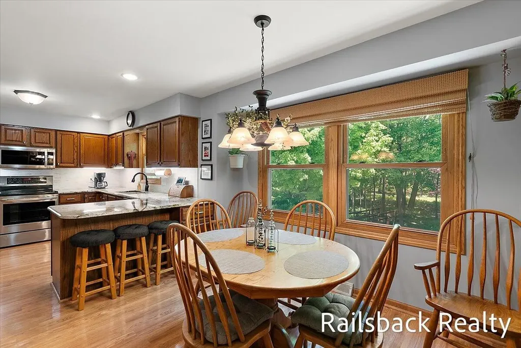 6584 Wahlfield Avenue NW Alpine Township MI 49321