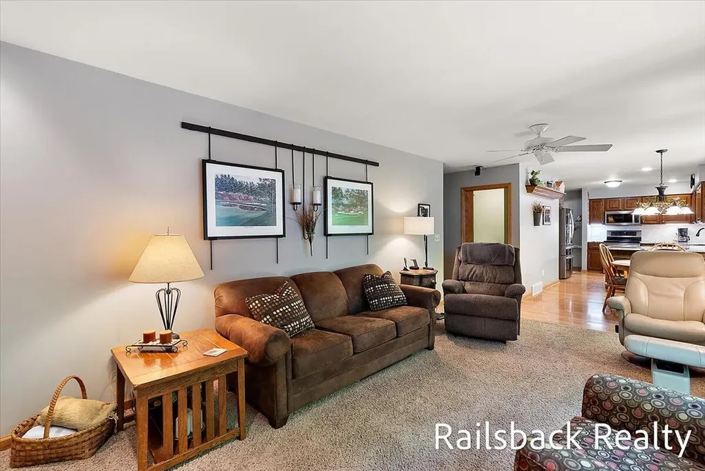 6584 Wahlfield Avenue NW Alpine Township MI 49321