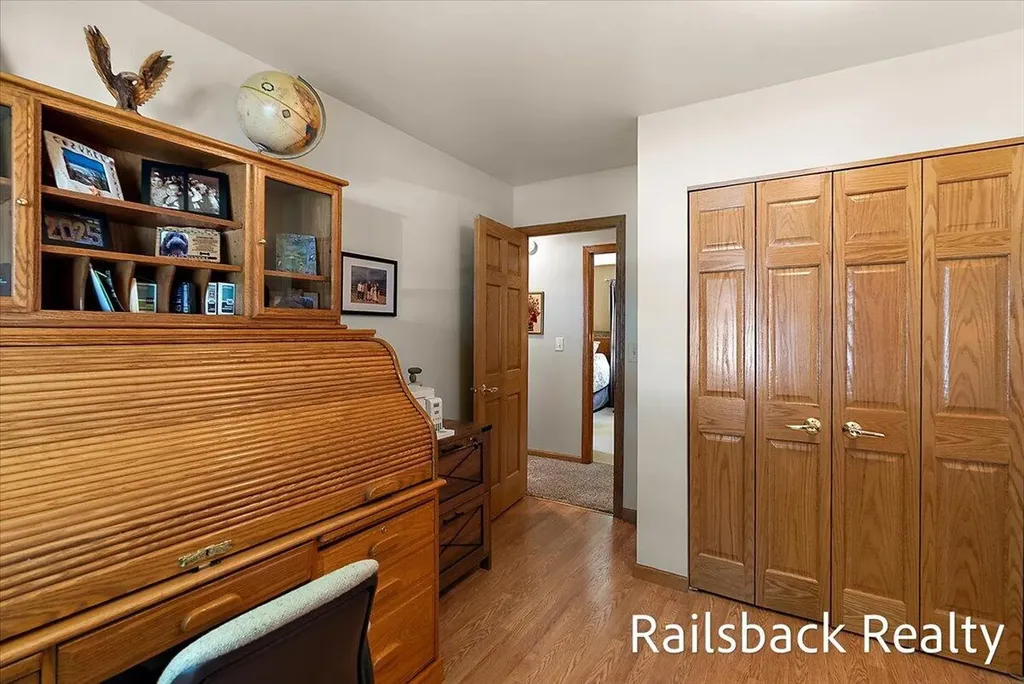 6584 Wahlfield Avenue NW Alpine Township MI 49321