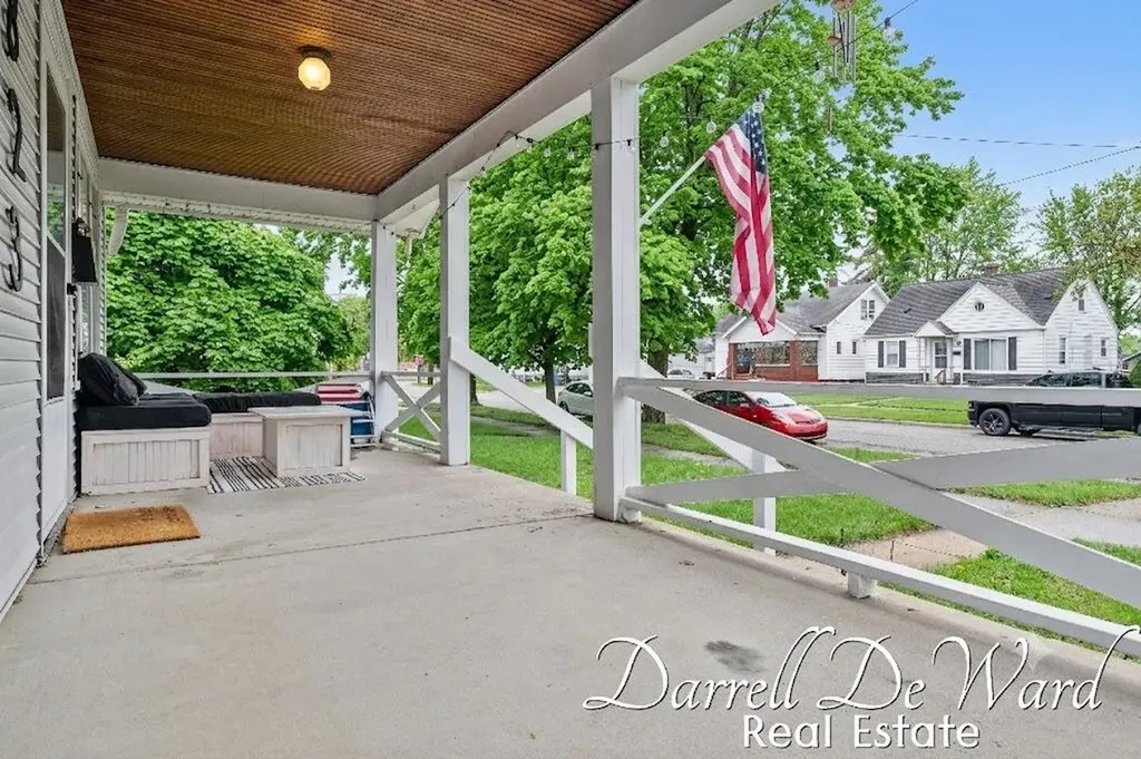 823 Webster Street NW Grand Rapids City MI 49504