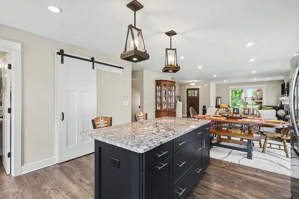 4704 Macatawa Legends Boulevard Holland Charter Township MI 49424