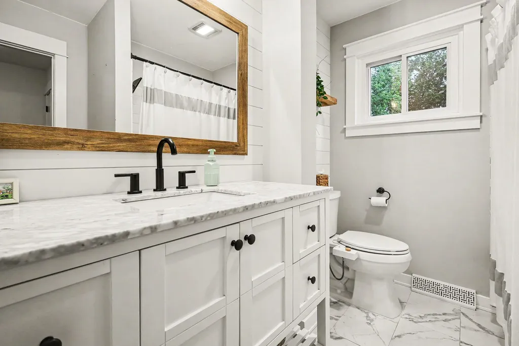 6609 Rix Street SE Ada Township MI 49301