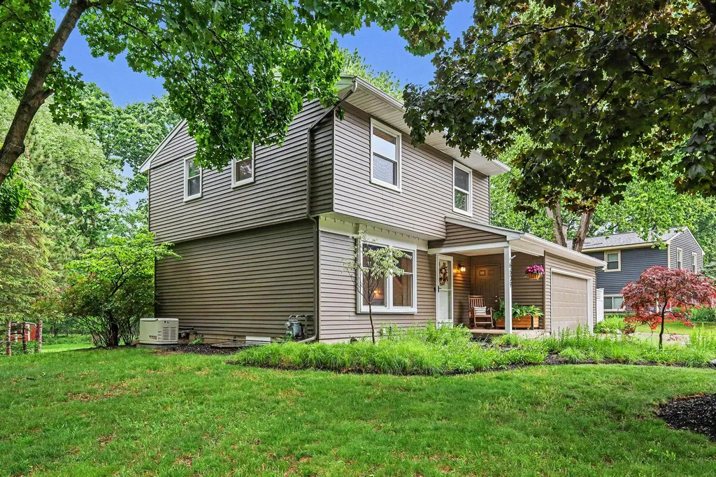6609 Rix Street SE Ada Township MI 49301