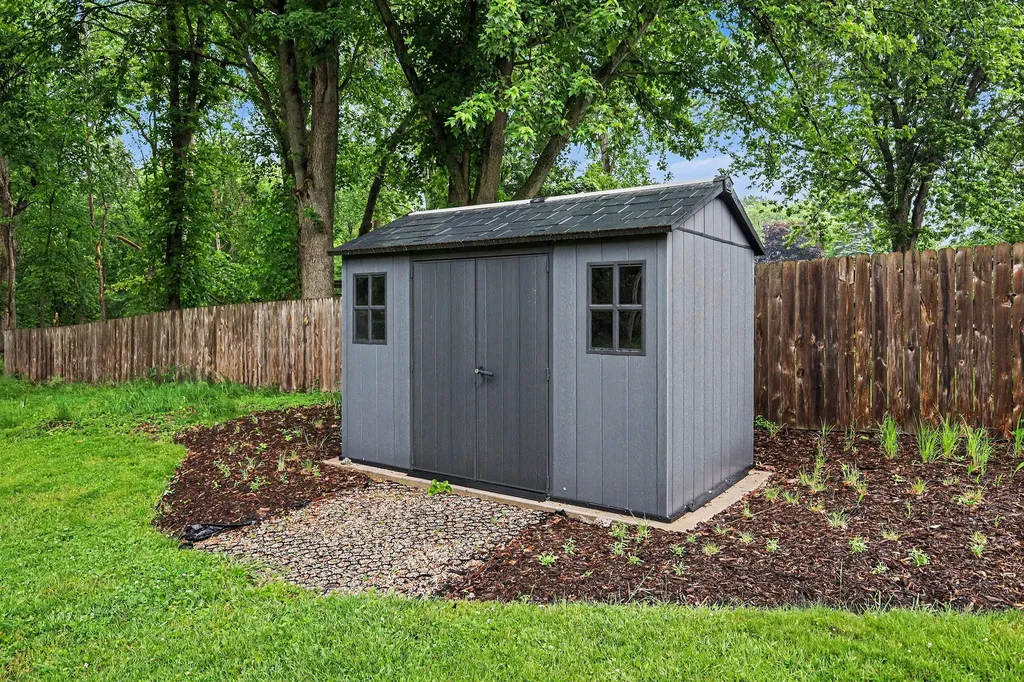 6609 Rix Street SE Ada Township MI 49301