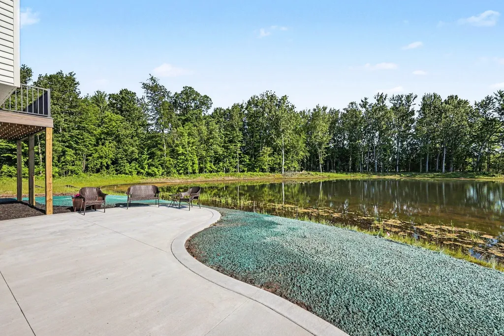 1941 Northfield Court SW Byron Township MI 49315