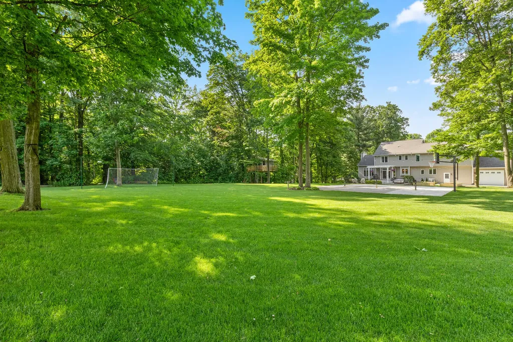 2840 Mary Nell Drive SW Byron Township MI 49315