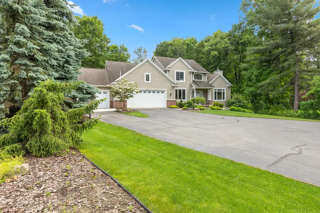 2840 Mary Nell Drive SW Byron Township MI 49315