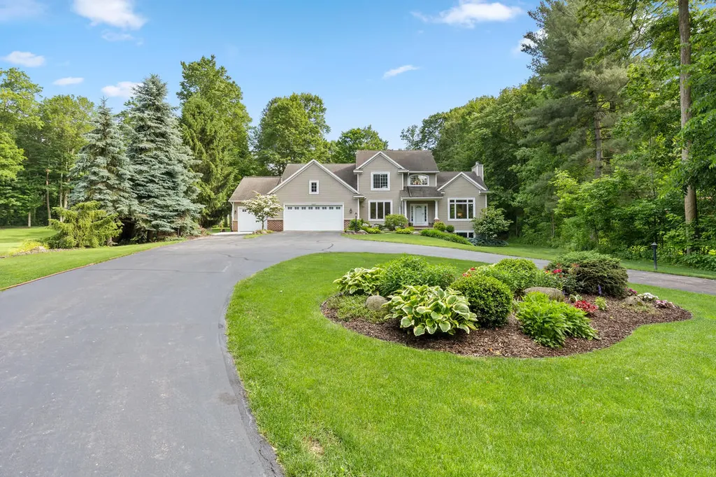 2840 Mary Nell Drive SW Byron Township MI 49315