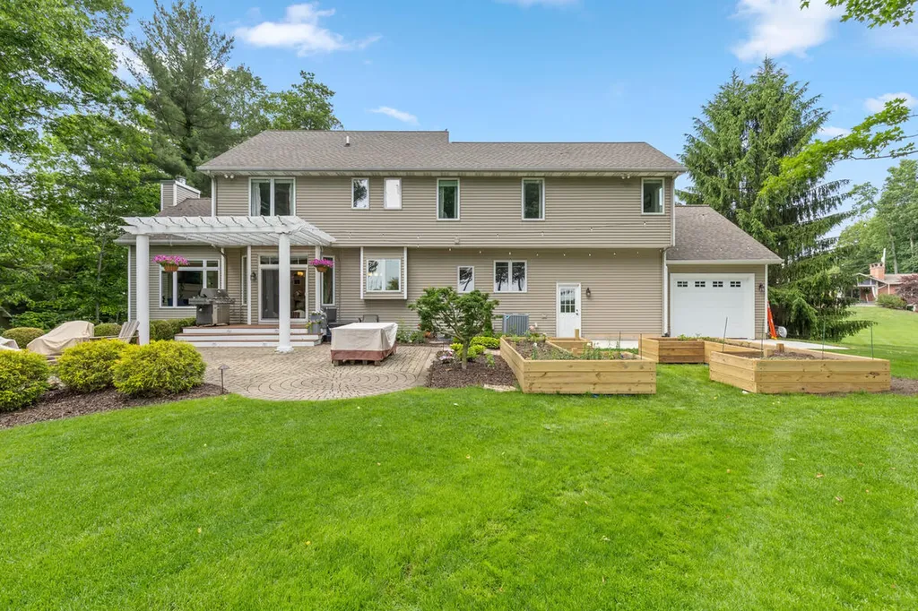 2840 Mary Nell Drive SW Byron Township MI 49315
