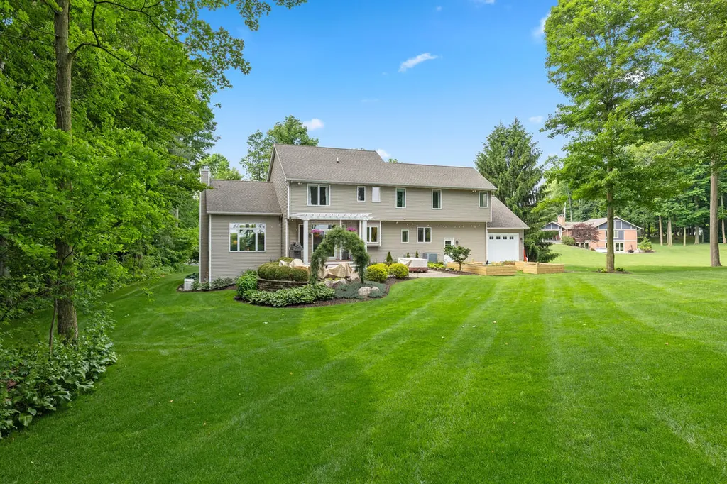 2840 Mary Nell Drive SW Byron Township MI 49315
