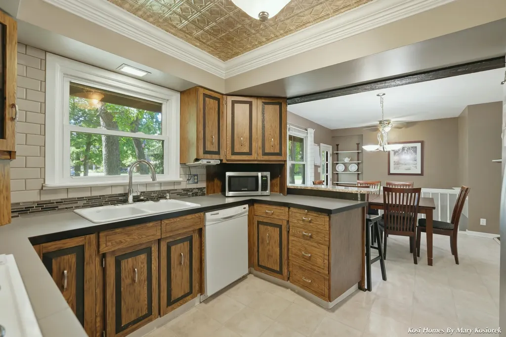 4960 Bluff Drive NE Plainfield Charter Township MI 49525