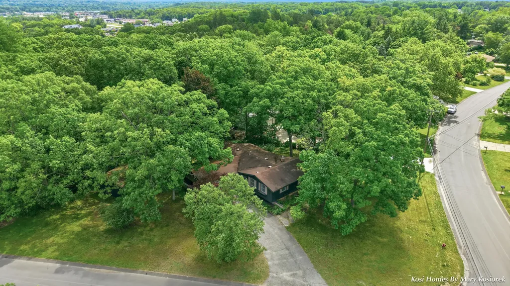 4960 Bluff Drive NE Plainfield Charter Township MI 49525