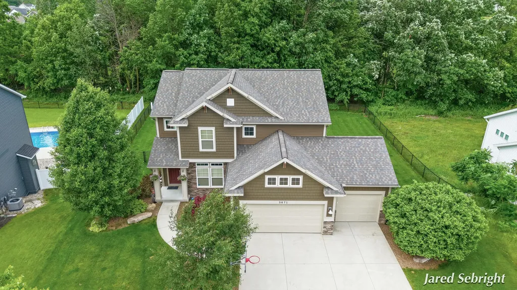 3671 Bryce Drive Georgetown Charter Township MI 49426