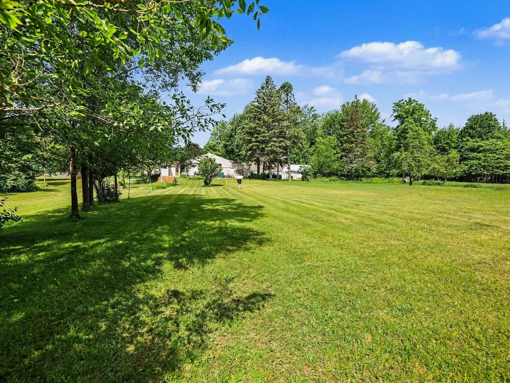 312 N Bear Lake Road Laketon Township MI 49445