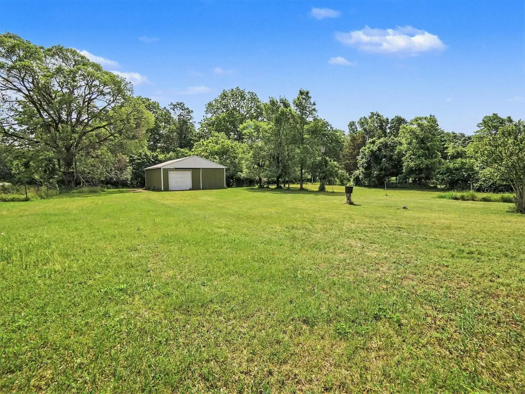 312 N Bear Lake Road Laketon Township MI 49445
