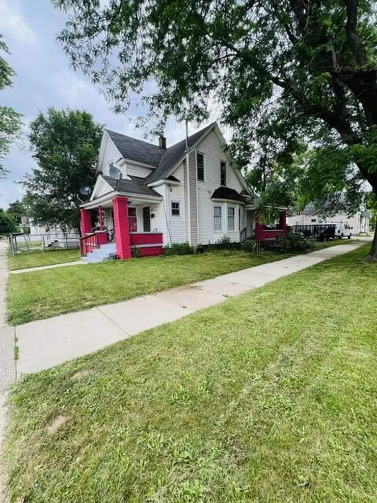 944 Caulfield Avenue SW Grand Rapids City MI 49503