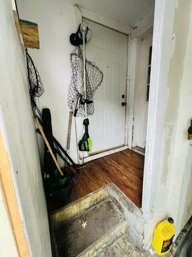 944 Caulfield Avenue SW Grand Rapids City MI 49503