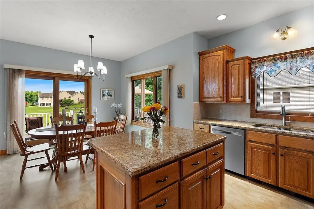 8259 Golfside Drive Georgetown Charter Township MI 49428