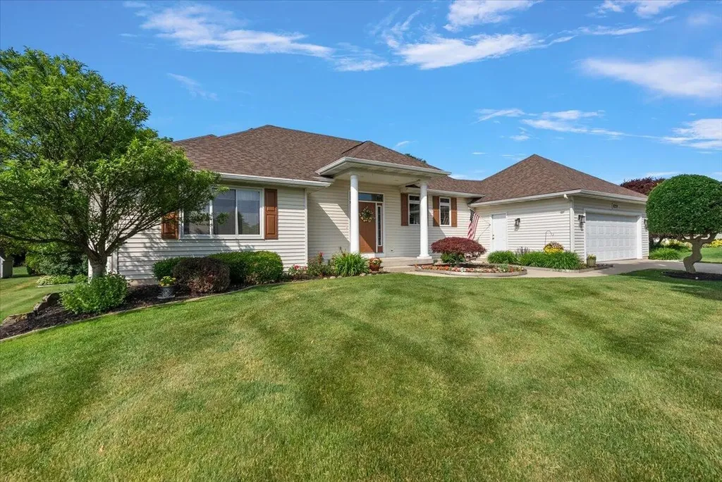 8259 Golfside Drive Georgetown Charter Township MI 49428