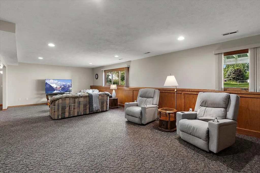 8259 Golfside Drive Georgetown Charter Township MI 49428