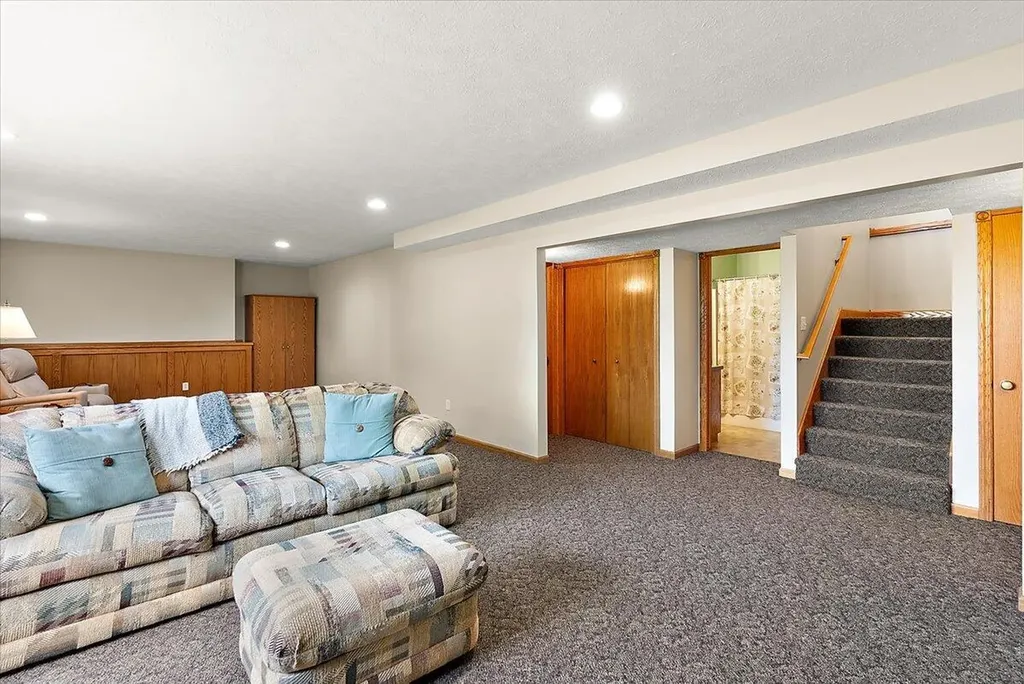 8259 Golfside Drive Georgetown Charter Township MI 49428