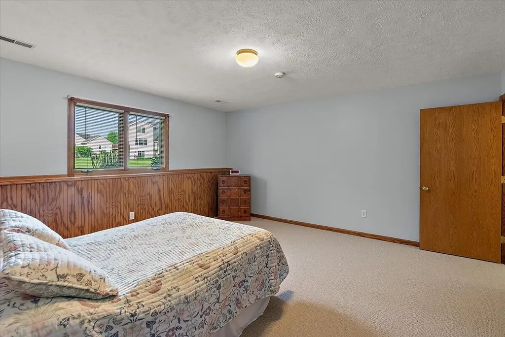 8259 Golfside Drive Georgetown Charter Township MI 49428