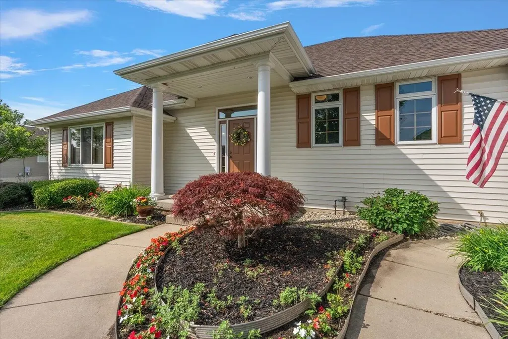 8259 Golfside Drive Georgetown Charter Township MI 49428