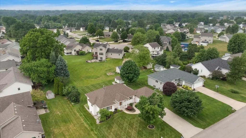 8259 Golfside Drive Georgetown Charter Township MI 49428