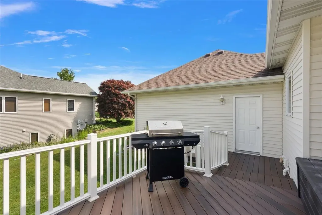 8259 Golfside Drive Georgetown Charter Township MI 49428