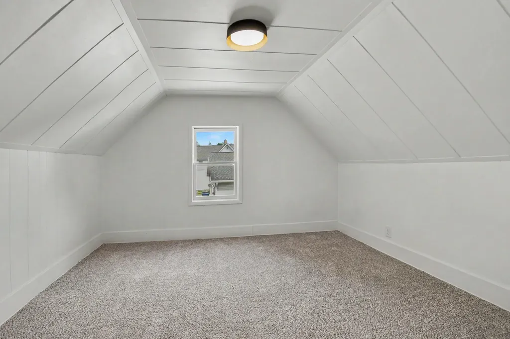 523 W Maple Street Wayland Township MI 49348