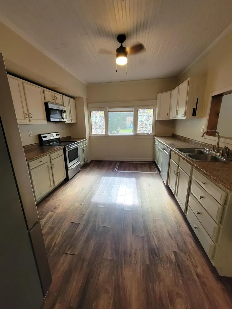 709 E Isham Street Ionia Township MI 48851