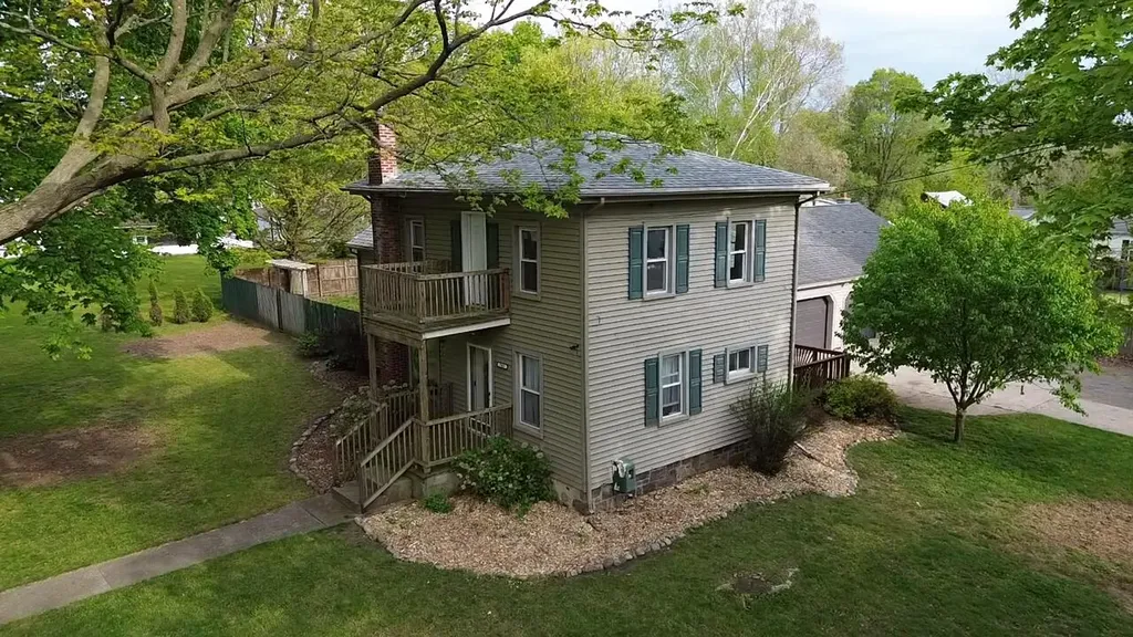 709 E Isham Street Ionia Township MI 48851