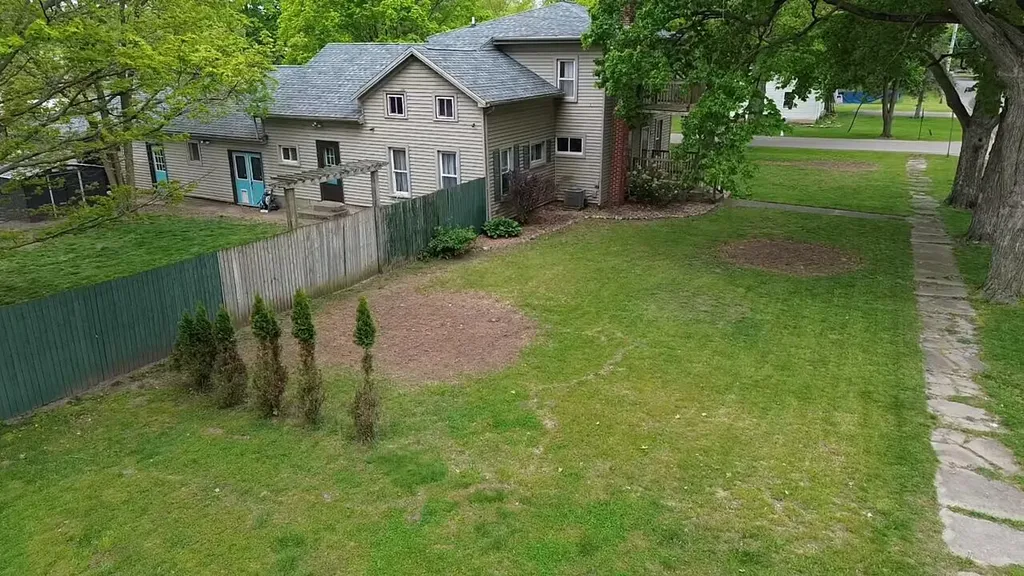 709 E Isham Street Ionia Township MI 48851