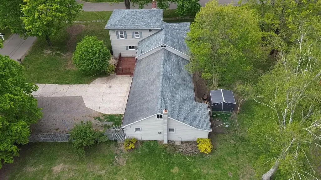 709 E Isham Street Ionia Township MI 48851